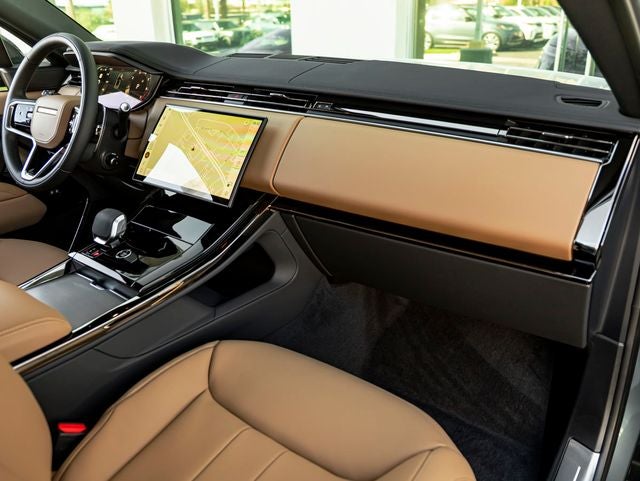 2026 Land Rover Range Rover Sport SE