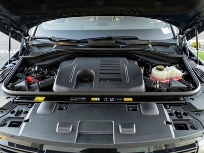 2026 Land Rover Range Rover Sport SE