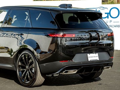 2026 Land Rover Range Rover Sport SE