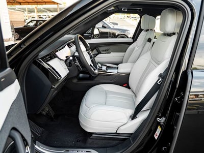 2026 Land Rover Range Rover Sport SE