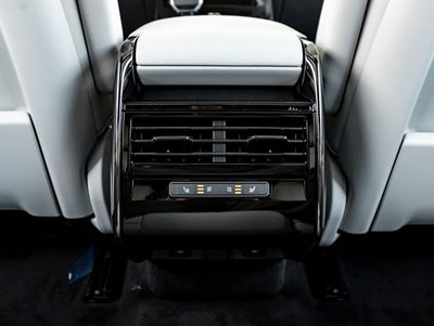 2026 Land Rover Range Rover Sport SE
