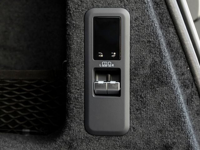 2026 Land Rover Range Rover Sport SE