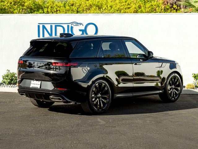 2026 Land Rover Range Rover Sport SE