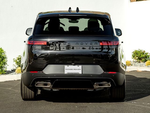 2026 Land Rover Range Rover Sport SE