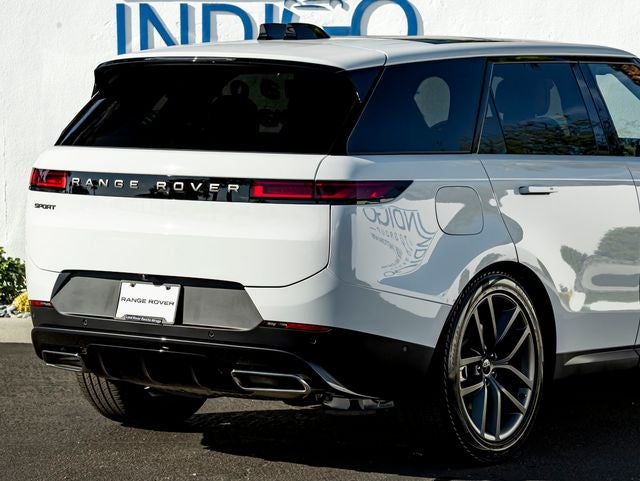 2027 Land Rover Range Rover Sport SE