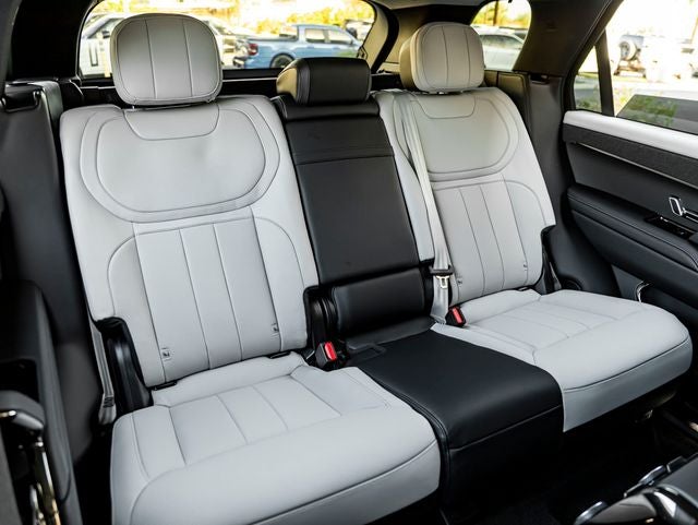 2027 Land Rover Range Rover Sport Plug-in Hybrid Base