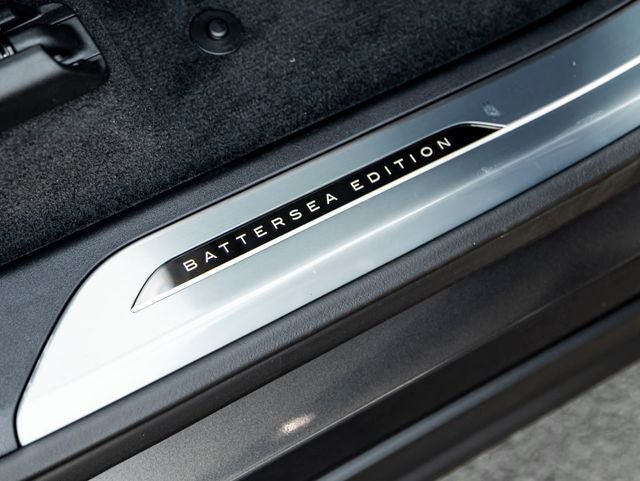 2027 Land Rover Range Rover Sport Plug-in Hybrid Base