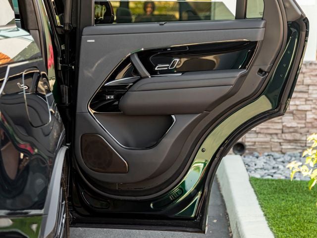 2026 Land Rover Range Rover Sport SV