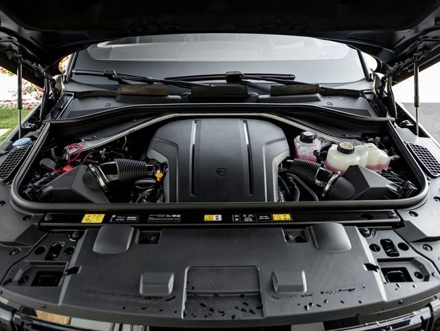 2026 Land Rover Range Rover Sport SV