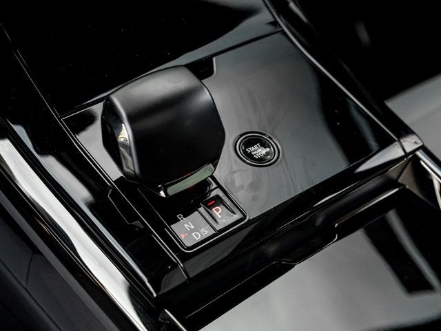 2026 Land Rover Range Rover Sport SV