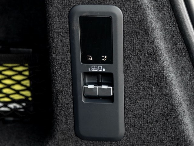 2026 Land Rover Range Rover Sport SV