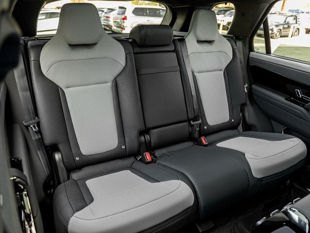 2026 Land Rover Range Rover Sport SV