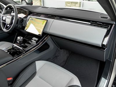 2026 Land Rover Range Rover Sport SV