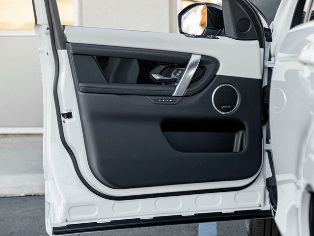 2024 Land Rover Discovery Sport S