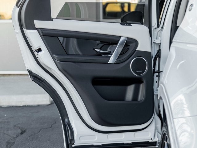 2024 Land Rover Discovery Sport S