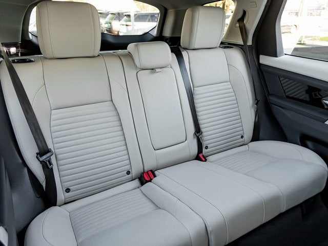 2024 Land Rover Discovery Sport S