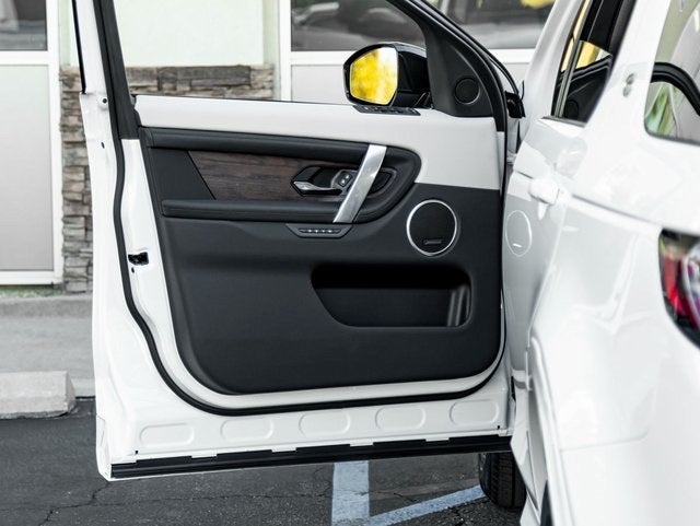 2025 Land Rover Discovery Sport S