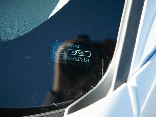 2025 Land Rover Discovery Sport S