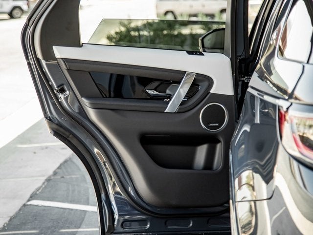 2024 Land Rover Discovery Sport S