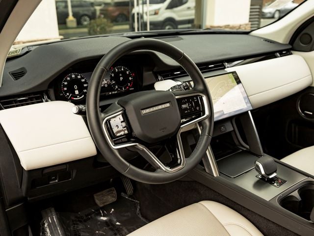 2024 Land Rover Discovery Sport S