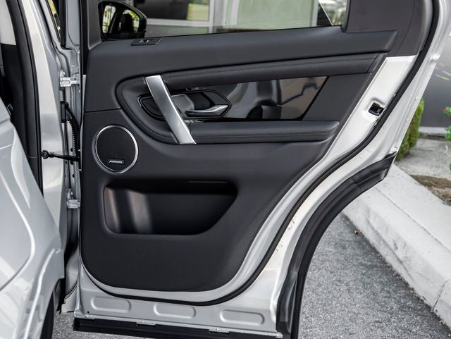 2024 Land Rover Discovery Sport S