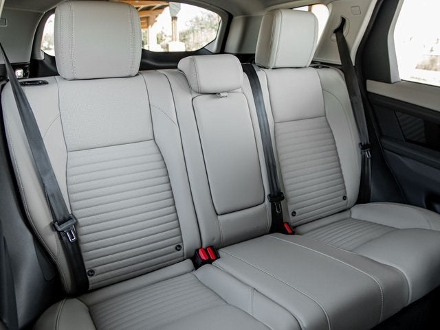 2024 Land Rover Discovery Sport S