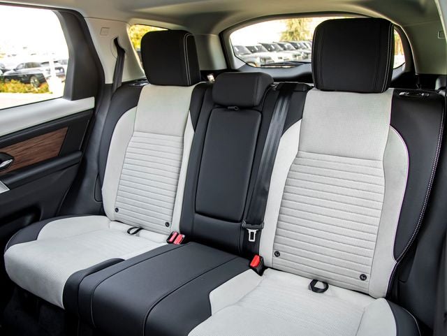 2024 Land Rover Discovery Sport S