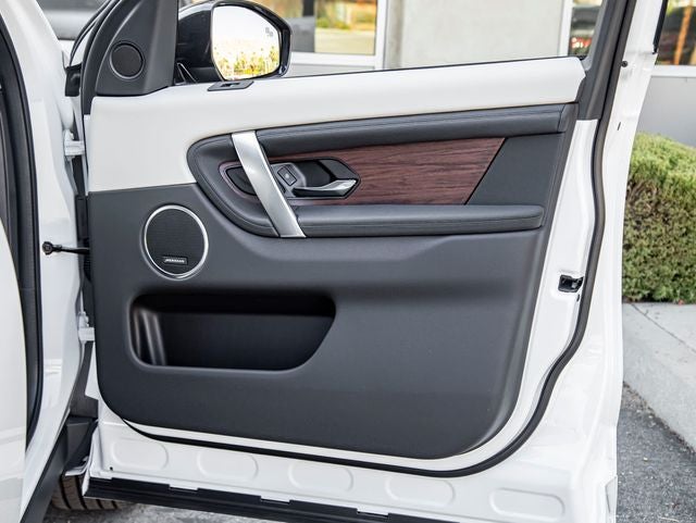 2024 Land Rover Discovery Sport S