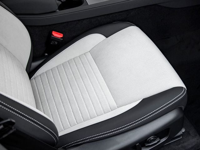 2024 Land Rover Discovery Sport S