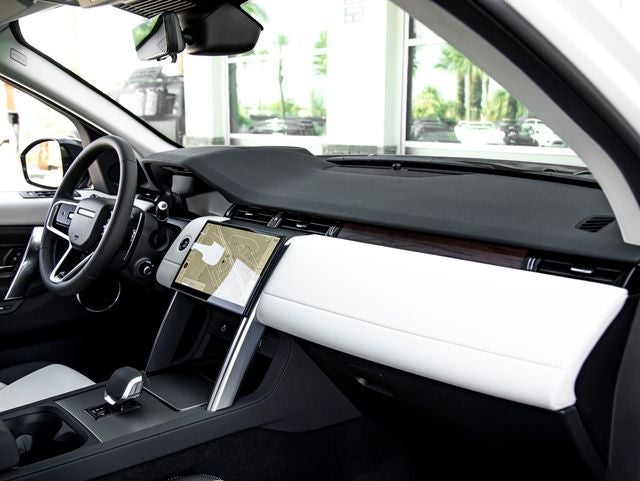 2024 Land Rover Discovery Sport S