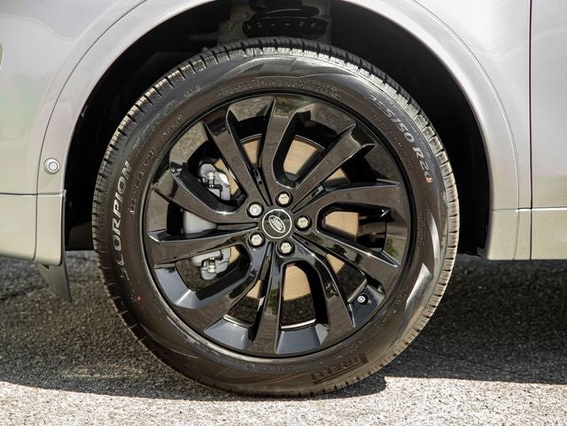 2025 Land Rover Discovery Sport S