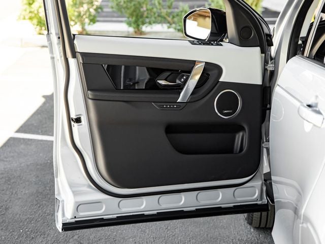 2025 Land Rover Discovery Sport S