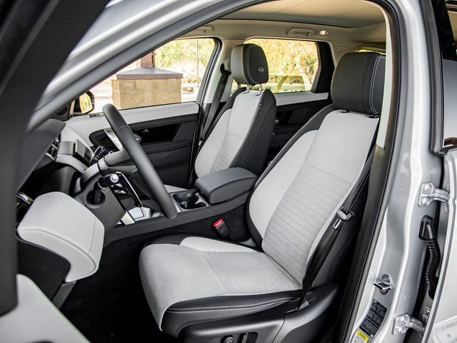2025 Land Rover Discovery Sport S