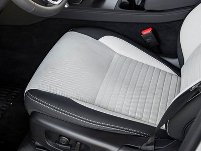 2025 Land Rover Discovery Sport S