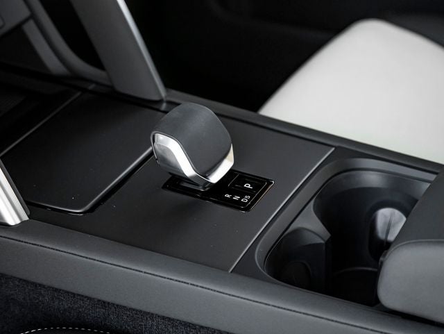 2025 Land Rover Discovery Sport S