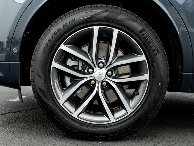 2025 Land Rover Discovery Sport S