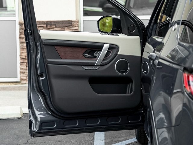 2025 Land Rover Discovery Sport S