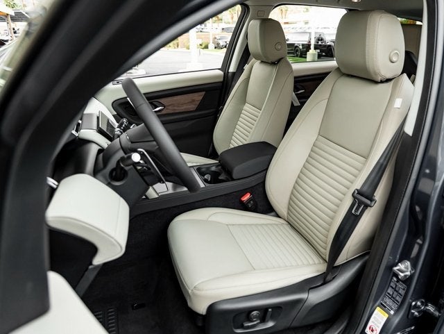 2025 Land Rover Discovery Sport S