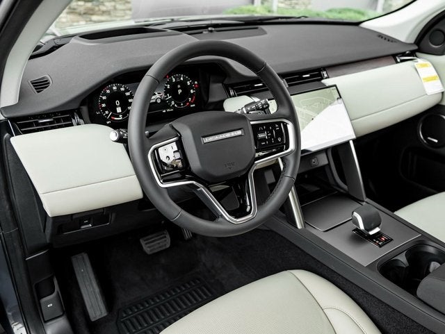 2025 Land Rover Discovery Sport S