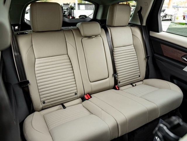 2025 Land Rover Discovery Sport S