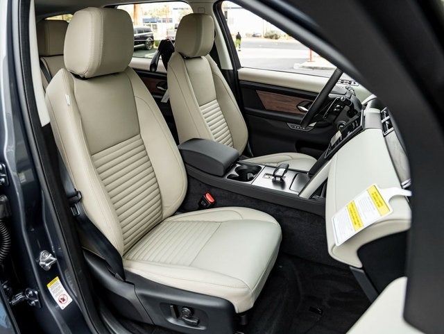 2025 Land Rover Discovery Sport S