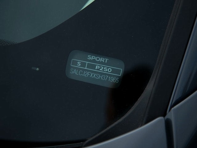 2025 Land Rover Discovery Sport S