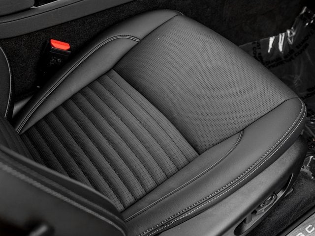 2024 Land Rover Discovery Sport SE