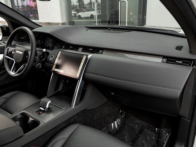 2024 Land Rover Discovery Sport SE