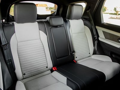 2024 Land Rover Discovery Sport SE