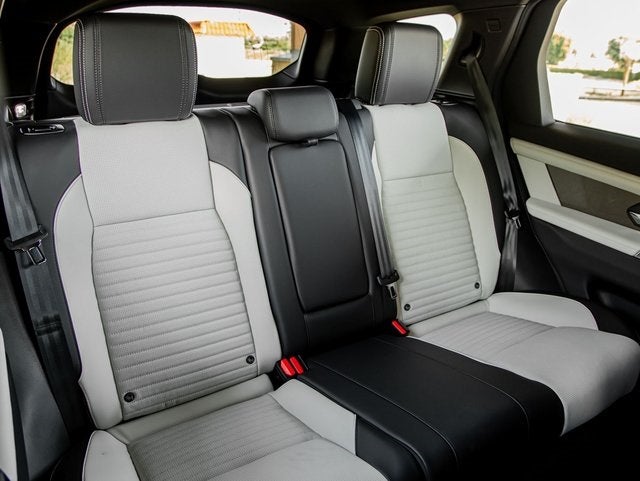 2024 Land Rover Discovery Sport SE