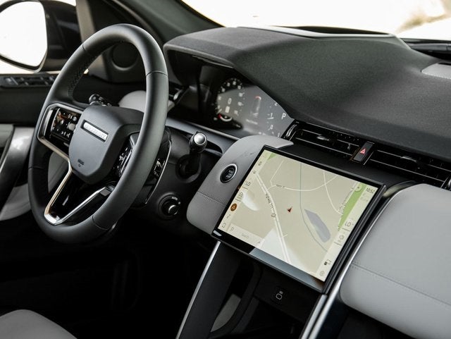 2024 Land Rover Discovery Sport SE