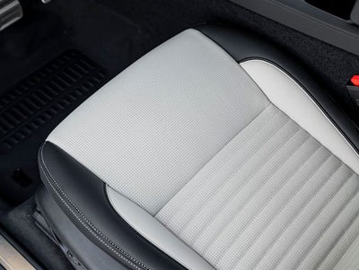2026 Land Rover Discovery Sport Landmark
