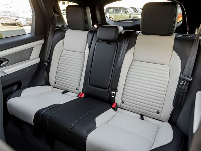 2026 Land Rover Discovery Sport Landmark
