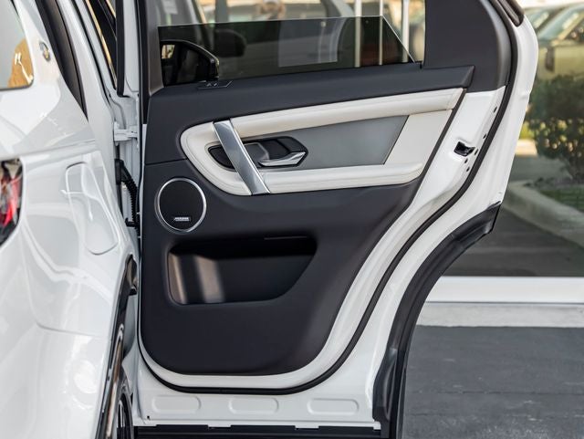 2026 Land Rover Discovery Sport Landmark